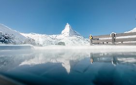 リッフェルアルプ リゾート 2222m